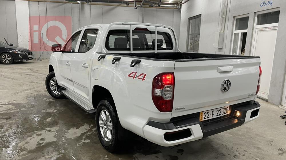 ئێم جی T60